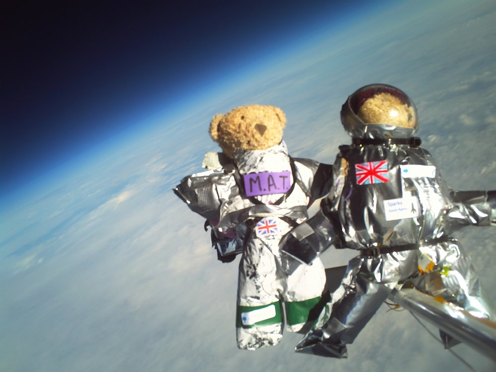  CUSF launch teddy bear astronauts into near space with a high altitude helium balloon, 2008 